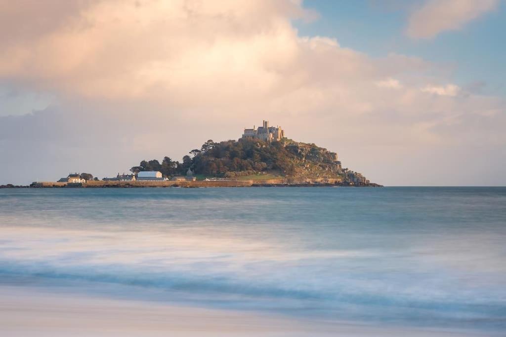 Room 2 Hotel Style Double Bedroom In Marazion Buitenkant foto